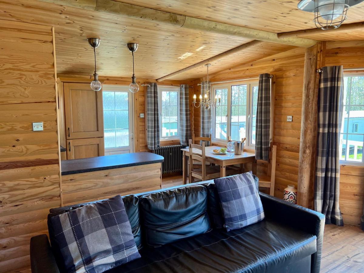 Eagle Lodge Newton on the Moor Екстер'єр фото