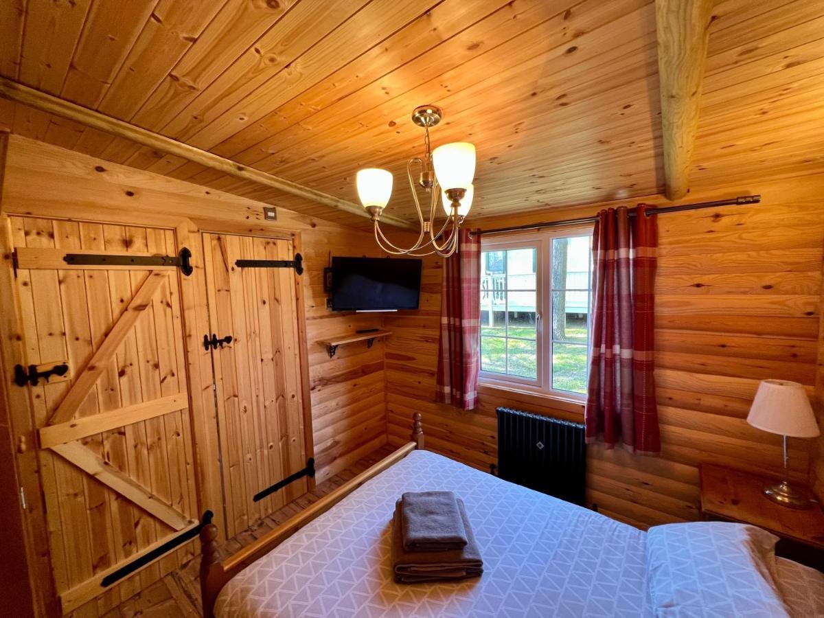 Eagle Lodge Newton on the Moor Екстер'єр фото